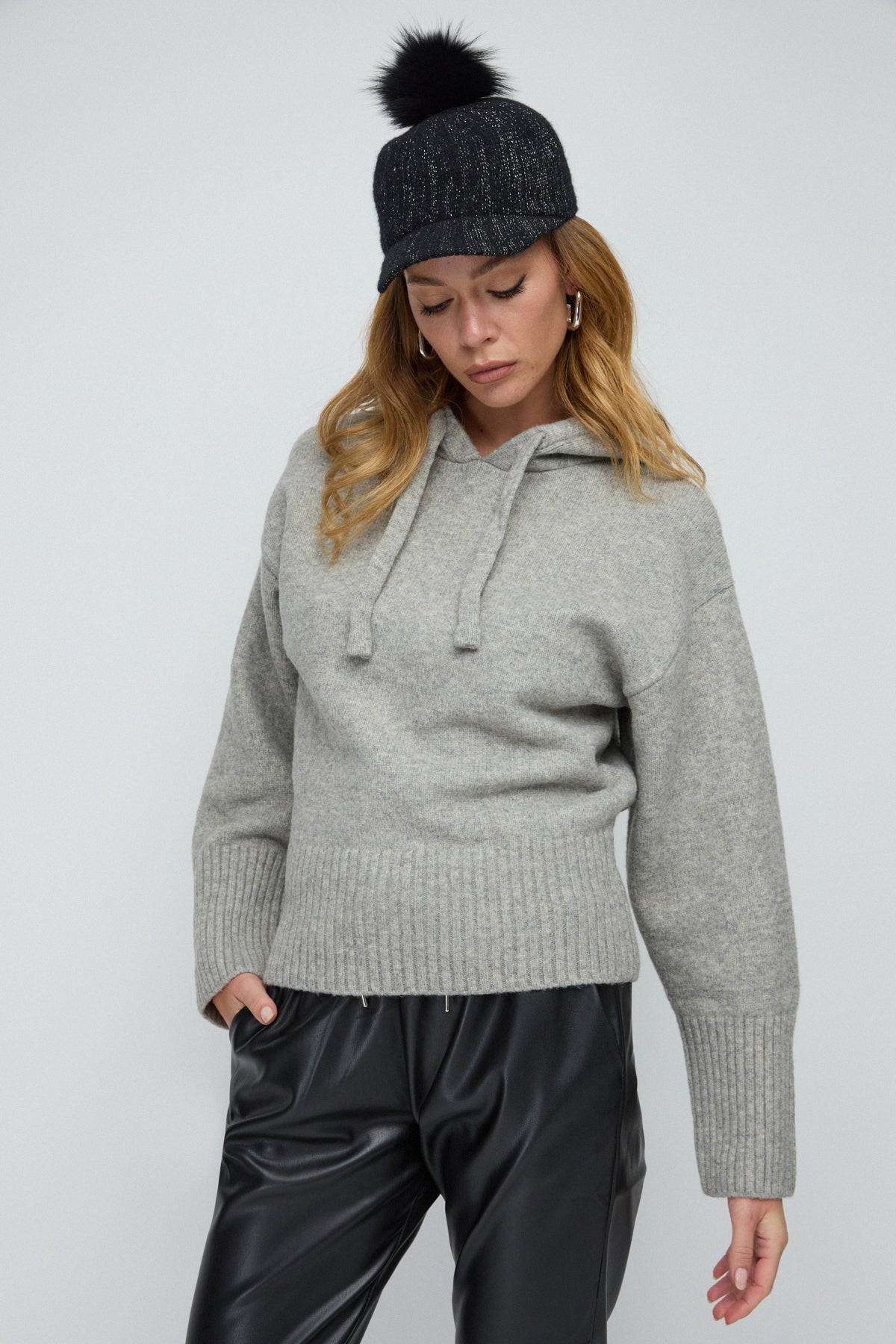 Kapüşonlu Triko Sweatshirt