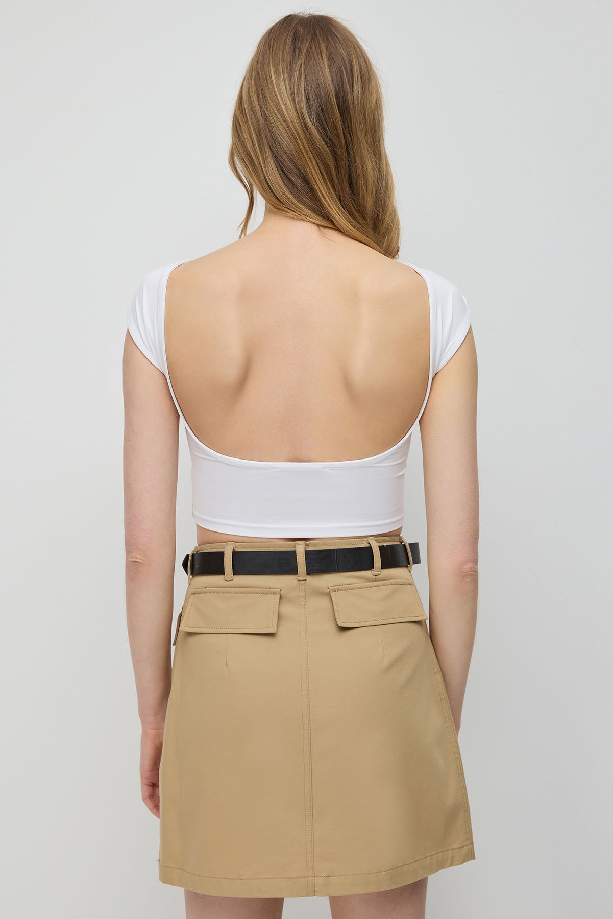 Sırt Dekolteli Basic Crop Top