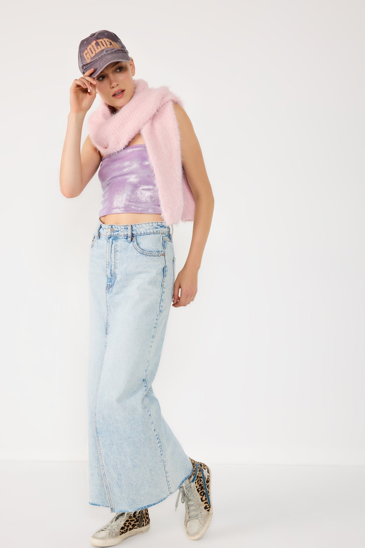 Lila Parlak Kumaş Straplez Crop Top