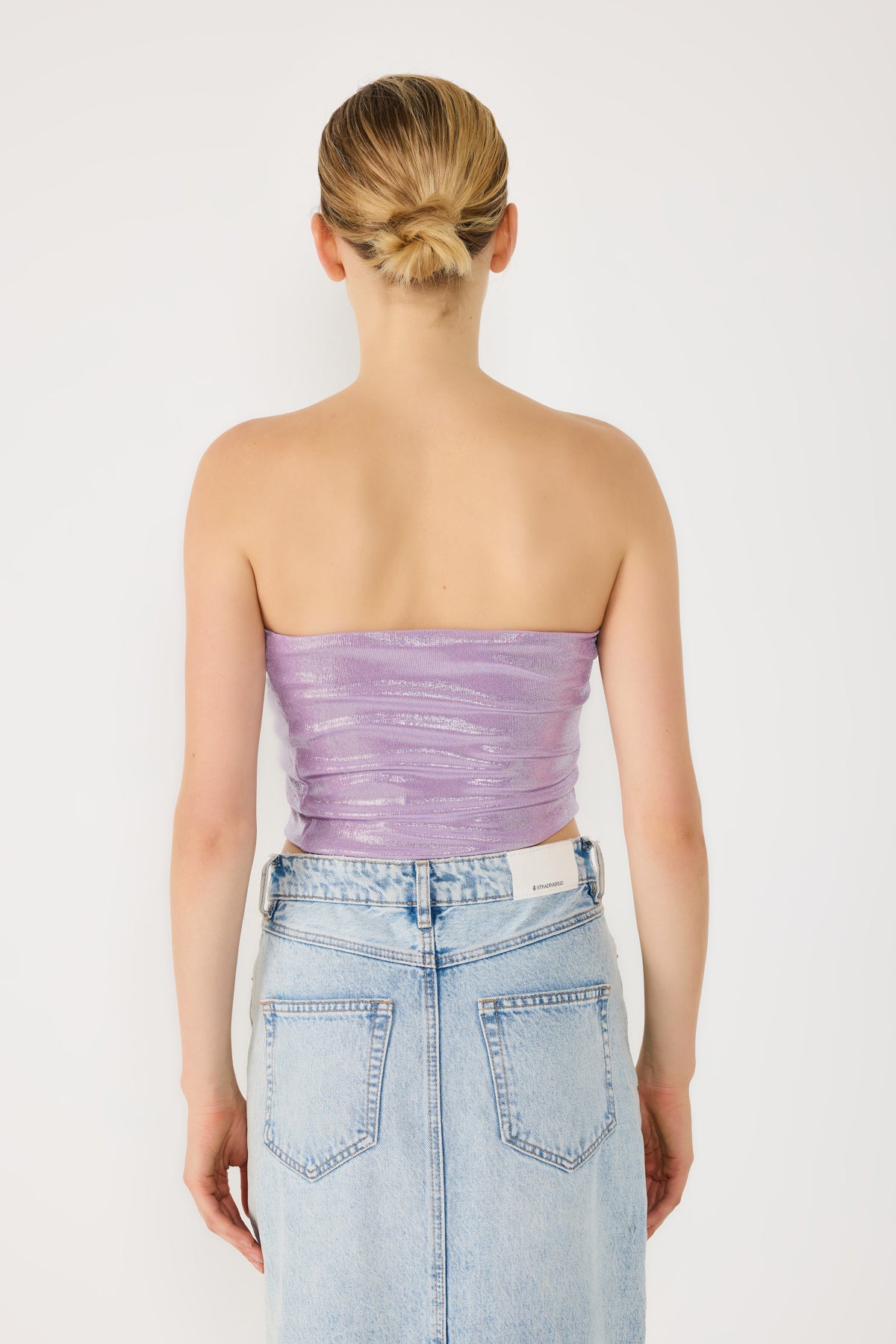 Lila Parlak Kumaş Straplez Crop Top